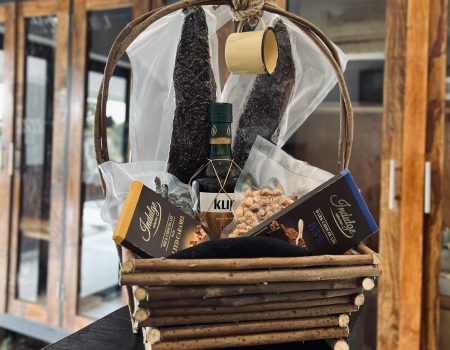 Hamper Photo
